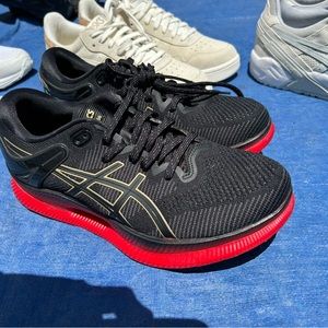 Like. New ASICS METARIDE Athletic Shoes Men’s Size 9